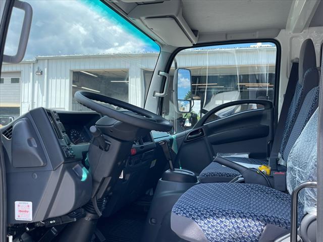 2024 Isuzu NRR Service Body