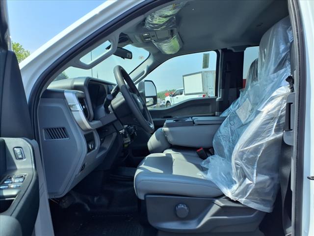 2025 Ford F450 XL
