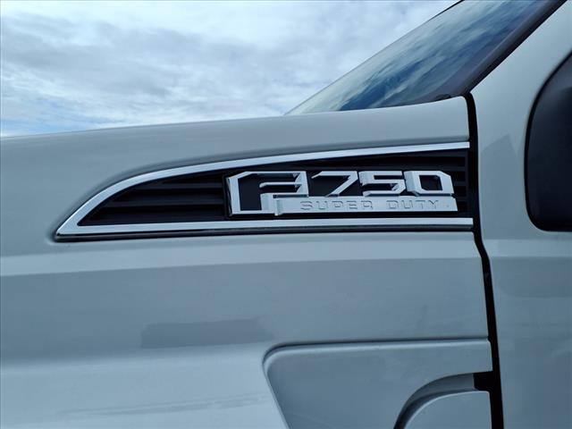 2025 Ford F750 SUPER DUTY