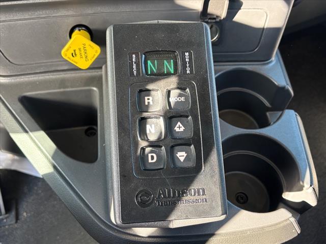 2025 Kenworth T880 ROLLOFF