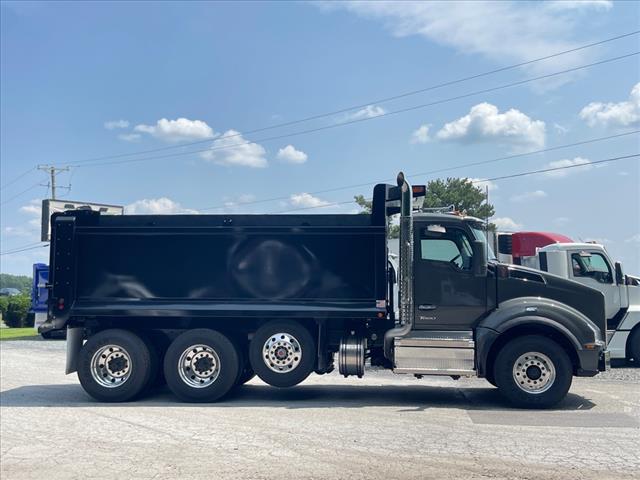 2025 Kenworth T880 Dump