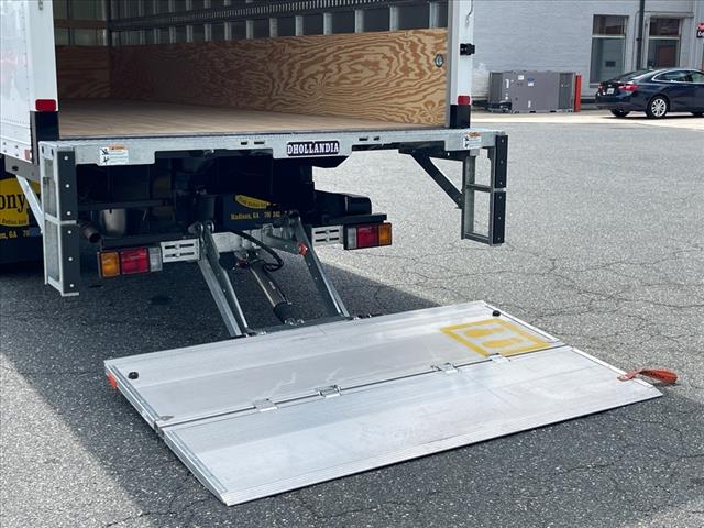 2025 Isuzu NRR Box 148