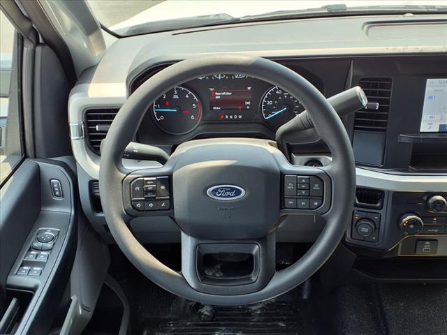 2025 Ford F-350 Super Duty XL
