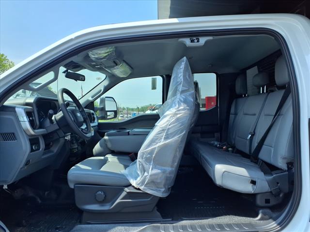 2025 Ford F450 XL