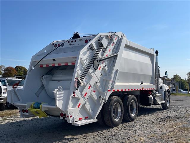 2025 Kenworth T880 Single Cab