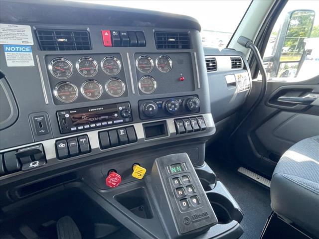 2025 Kenworth T-880 Single Cab