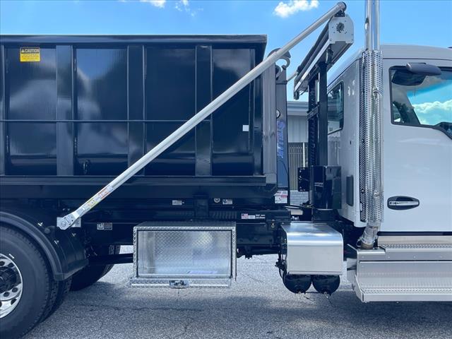 2025 Kenworth T280 Single Cab