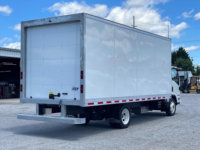 2024 Isuzu NRR GAS 20' Dry Van