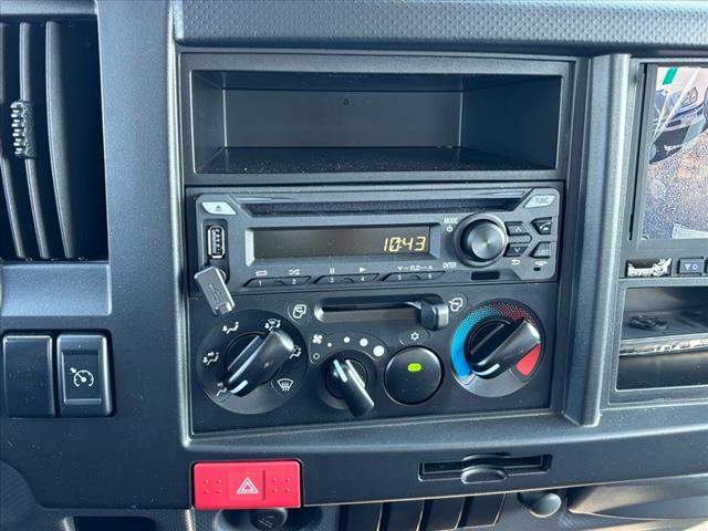 2024 Isuzu NPR XD XD
