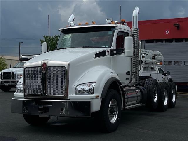 2025 Kenworth T880 Single Cab