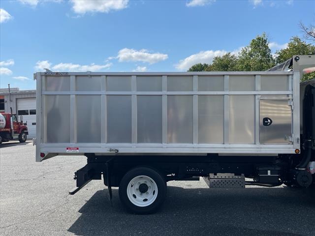 2024 Isuzu NRR Crew Gas LANDSCAPE DUMP