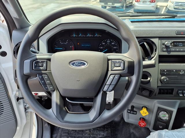 2025 Ford F750 SUPER DUTY