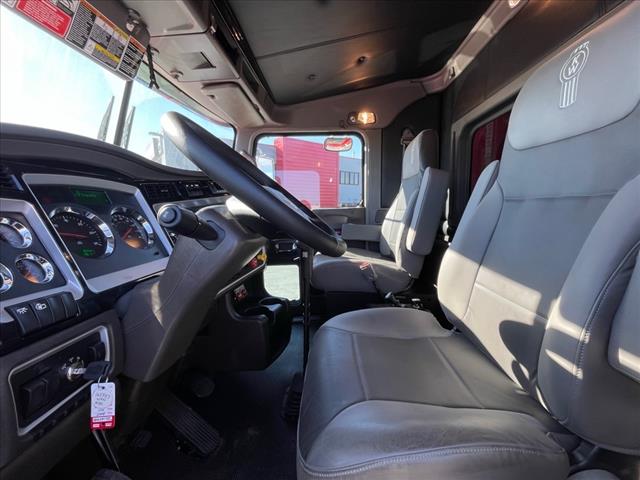 2025 Kenworth W900 Single Cab