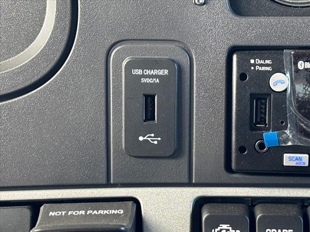 2025 Kenworth T880 Dump
