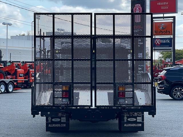 2025 Isuzu NPR HD GAS LANDSCAPE DOVETAIL