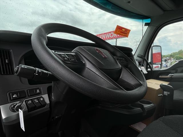 2025 Kenworth T880 Single Cab
