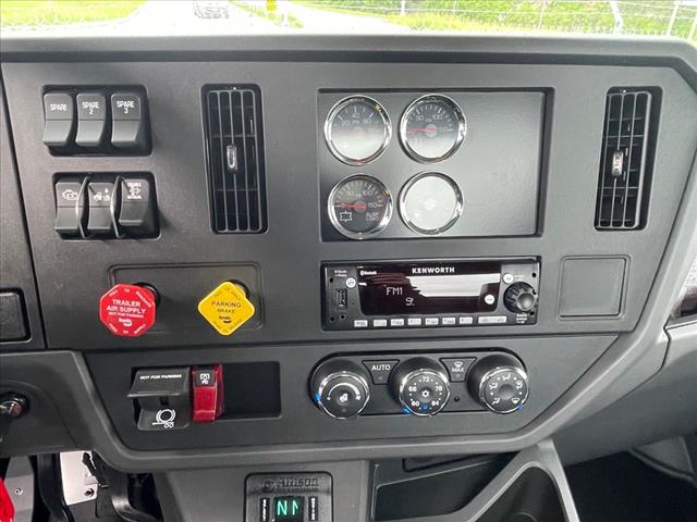 2025 Kenworth T380 Cab & Chassis