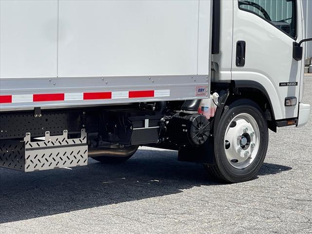 2024 Isuzu NRR GAS 20' Dry Van