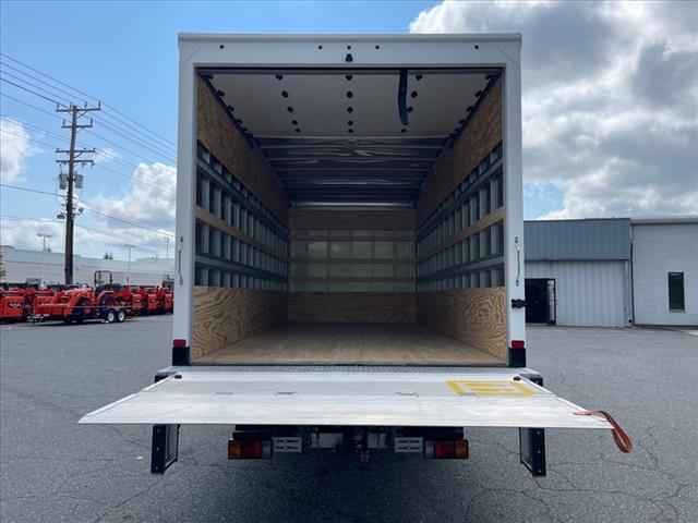 2025 Isuzu NRR Box 148