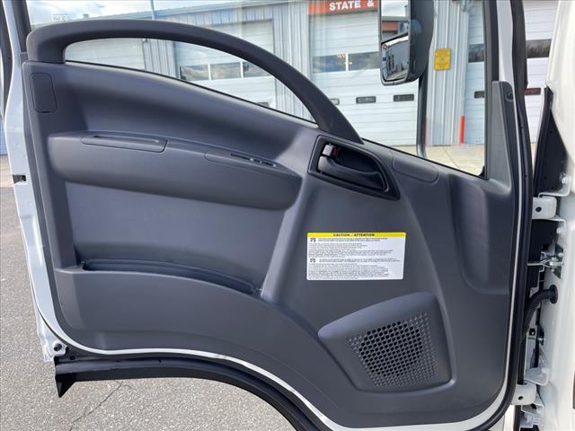 2024 Isuzu NRR CREW Diesel