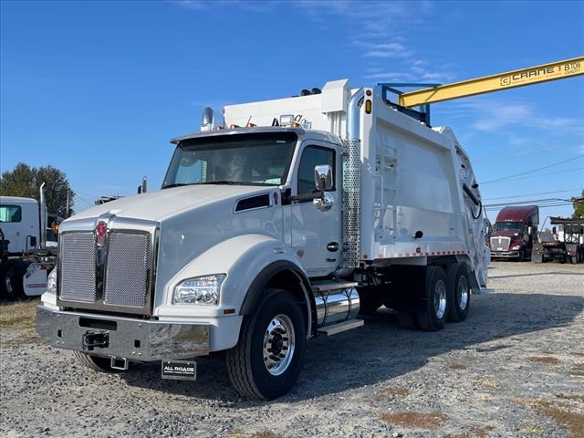 2025 Kenworth T880 Single Cab