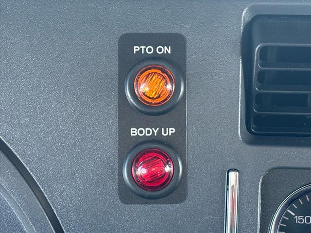 2025 Kenworth T880 Dump