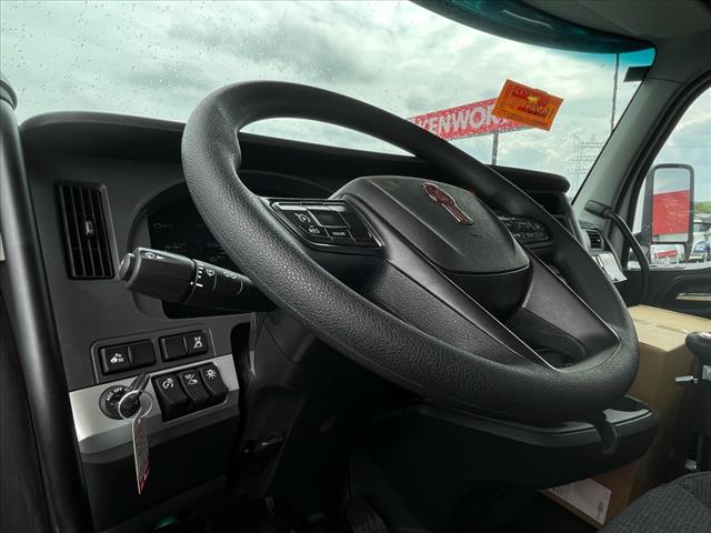 2025 Kenworth T880 Single Cab