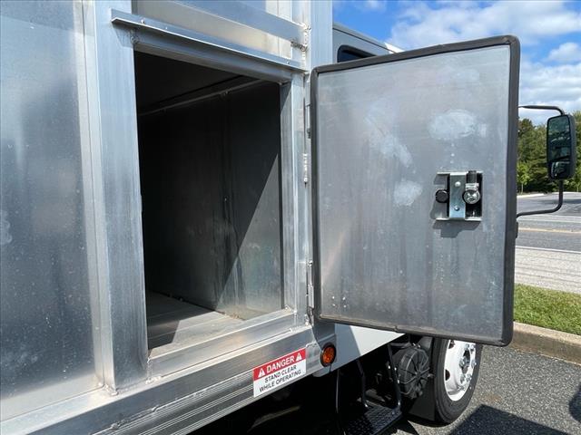 2024 Isuzu NRR Crew Gas LANDSCAPE DUMP