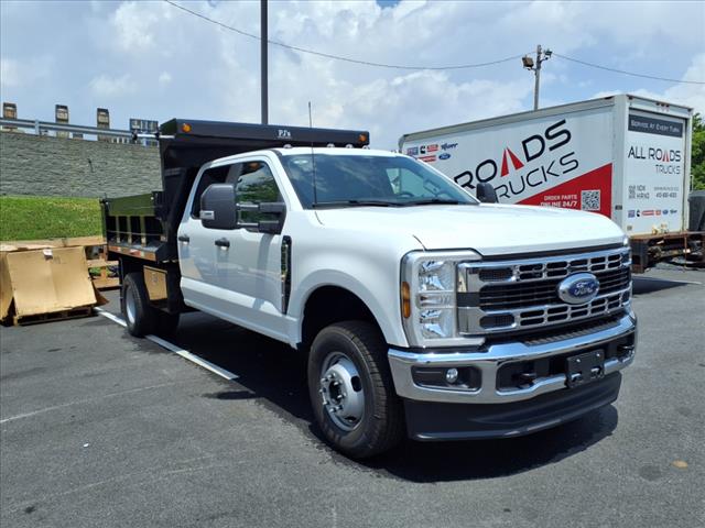 2025 Ford F-350 Super Duty XL
