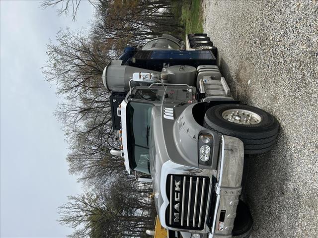 2020 MG MACK Granite VXT 600 Vac VXT 600