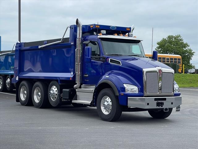 2025 Kenworth T880 Dump