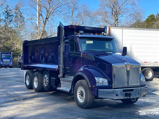 2025 Kenworth T880 Dump