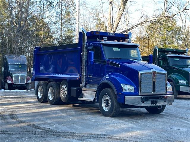 2025 Kenworth T880 Dump