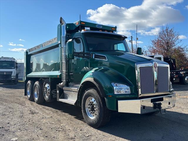 2025 Kenworth T880 Dump