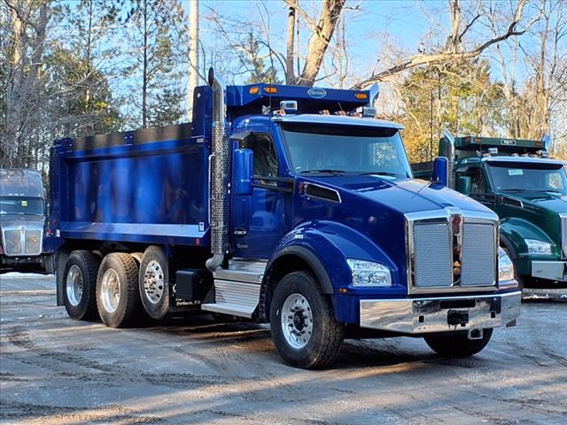 2025 Kenworth T880 Dump