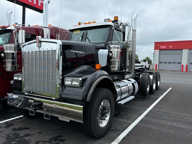 2025 Kenworth W-900 Cab & Chassis