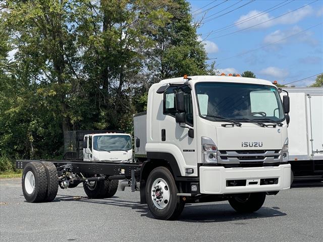 2025 Isuzu FTR Chassis