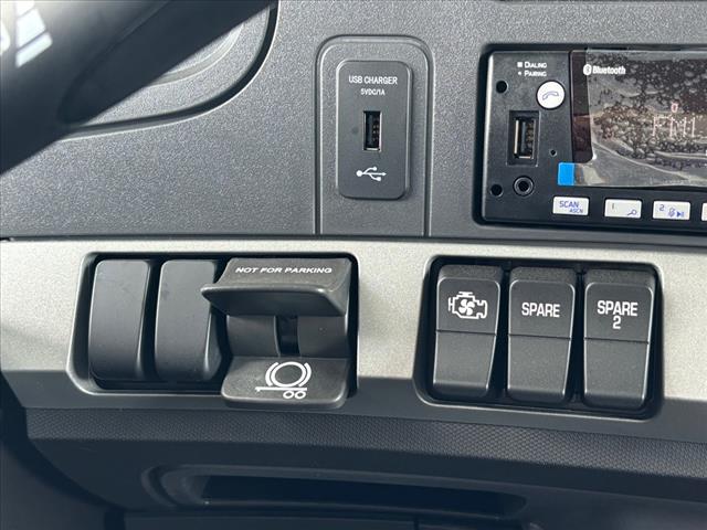 2025 Kenworth T-880 Dump Truck