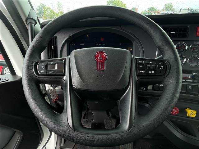 2025 Kenworth T880 Single Cab