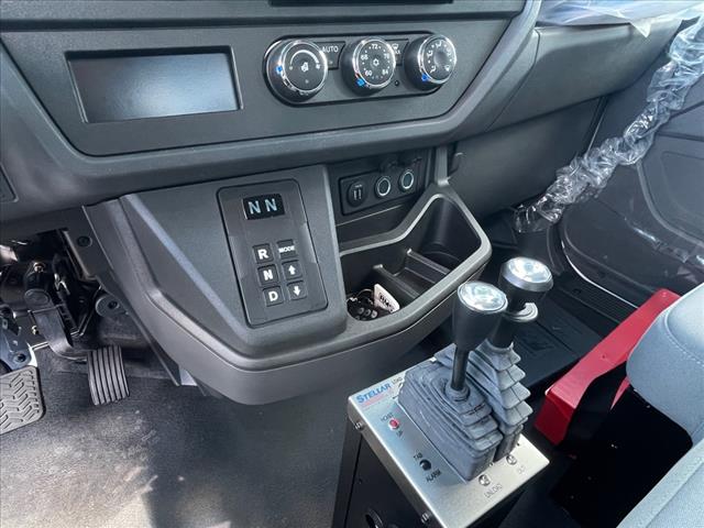 2025 Kenworth T280 Single Cab