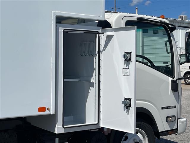 2024 Isuzu NRR 13' CHIP TRUCK