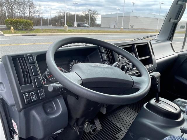 2024 Isuzu NRR Crew Gas LANDSCAPE DUMP