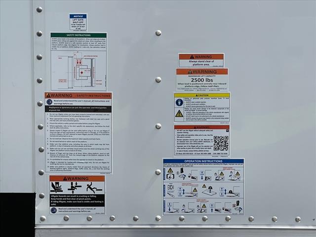2025 Isuzu NRR Box 148