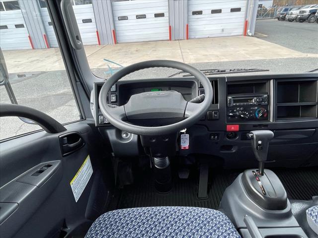 2024 Isuzu NRR CREW Diesel