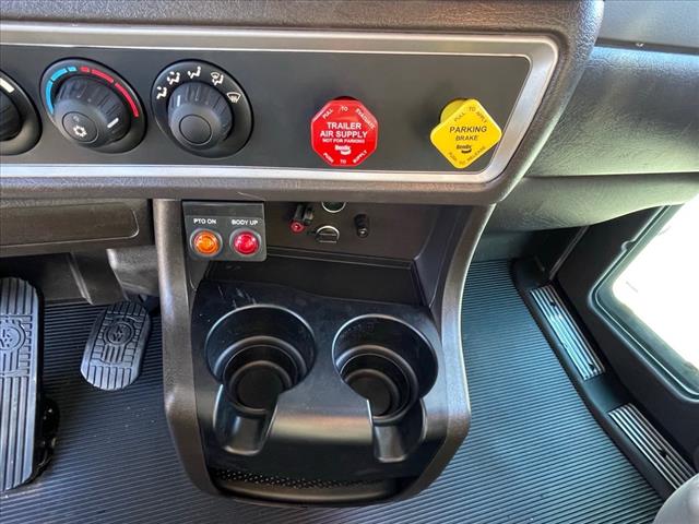 2025 Kenworth W900 Single Cab