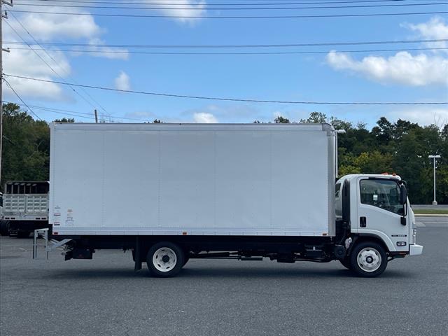 2025 Isuzu NRR Box 148