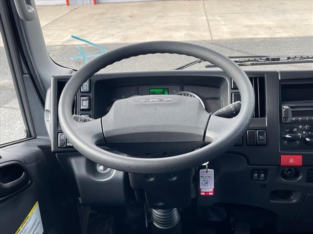 2024 Isuzu NRR CREW Diesel