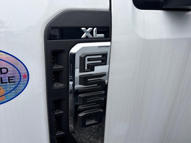 2024 Ford Crane XL