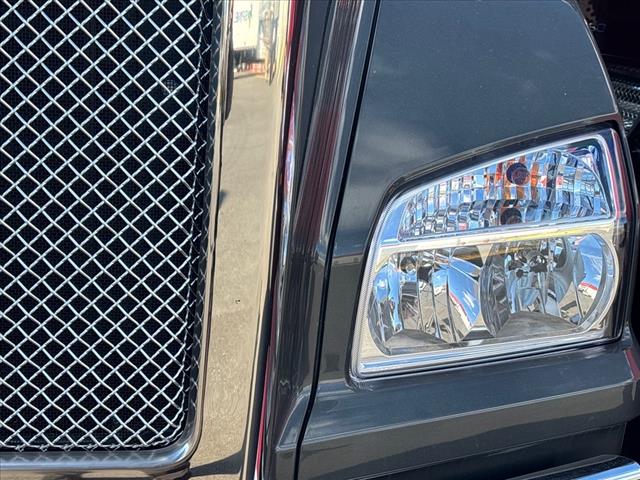 2025 Kenworth T-880 Dump