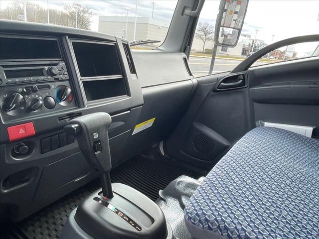 2024 Isuzu NRR Crew Gas LANDSCAPE DUMP